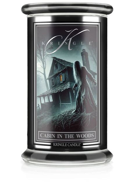 Cabin in the Woods - Kringle Candle - duża świeca z dwoma knotami (624g) - seria Halloween