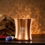 Volcanic Orris - Woodwick - średnia świeca zapachowa z drewnianym knotem  - 10