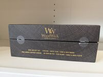 Zestaw prezentowy - Woodwick - Woody - 3 małe świece zapachowe w ozdobnym pudełku - 5