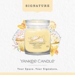 Vanilla Cupcake - Yankee Candle Signature - średnia świeca z dwoma knotami - 2