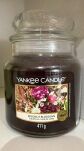 Moonlit Blossoms Yankee Candle - średnia świeca zapachowa - 3