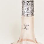 Zestaw prezentowy - Maison Berger - lampa katalityczna Starck Pink + esencja Peau de Soie 250 ml - 5