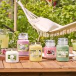 Camellia Blossom Yankee Candle - duża świeca zapachowa - 2