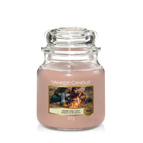 Warm and Cosy Yankee Candle - średnia świeca zapachowa - nowość 2020