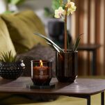 Cherry Blossom & Vanilla - WoodWick - średnia świeca zapachowa z drewnianym knotem - ReNew Collection - 2