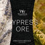 Cypress Ore - Woodwick - średnia świeca zapachowa z drewnianym knotem - nowość 2025 - 3