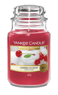Cherries On Snow - Yankee Candle - duża świeca zapachowa 