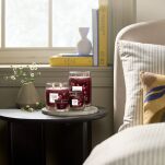 Yankee Candle Black Cherry - świeca zapachowa mała Signature - 2
